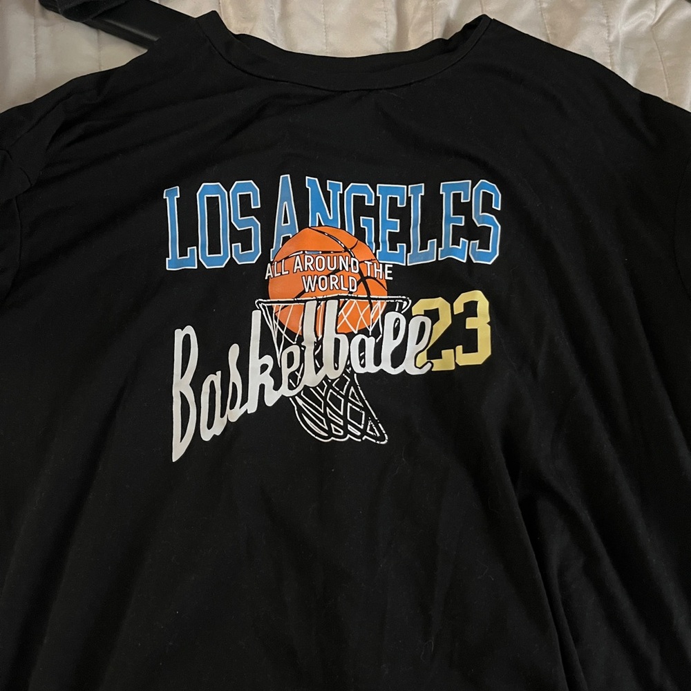 basketball graphic tee